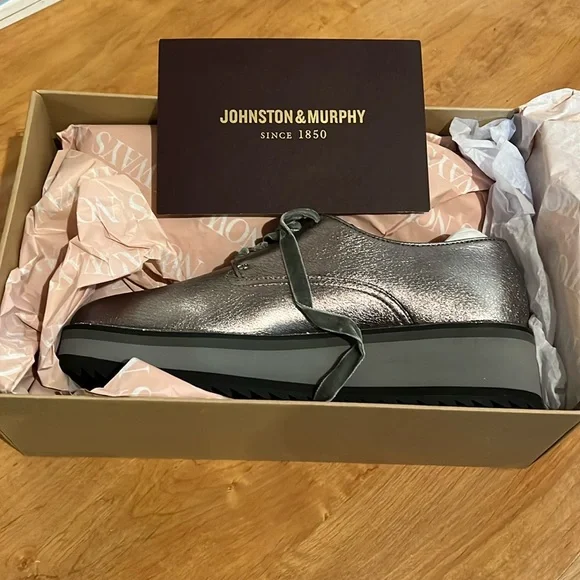 NIB Johnston & Murphy Gracelyn Oxford - Pewter - Picture 1 of 4